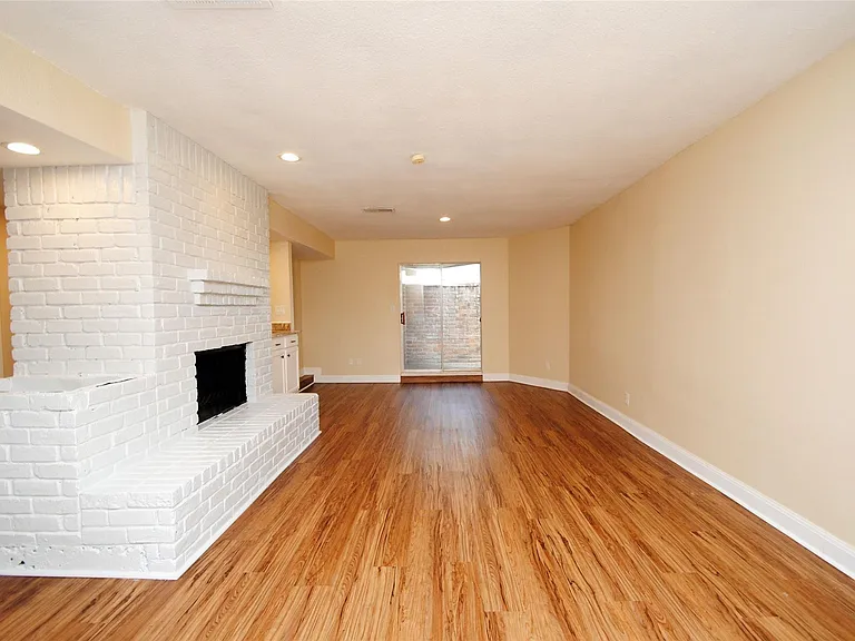 738 Country Place Dr #C — Photo 15