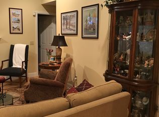 83 Saint Joseph Ave, Middlebury, CT 06762