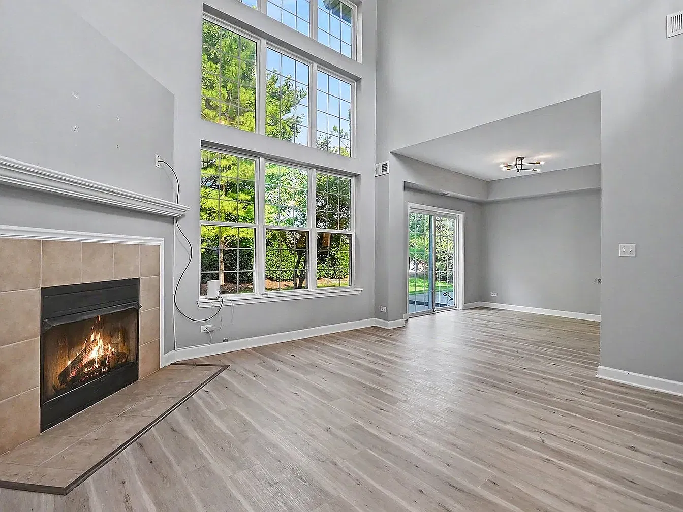 2 bed, 2.5 bath, 1611 sqft, $2,650 — Photo 3