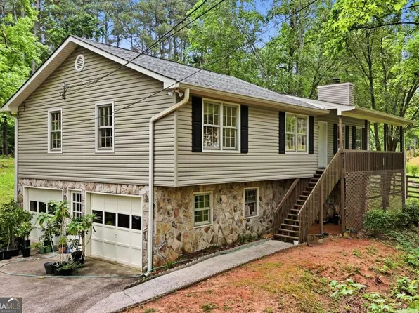 332 Pine Acres Dr, Canton, GA 30115