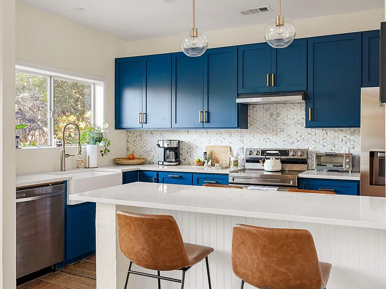42 La Buena Vista Dr — Photo 3