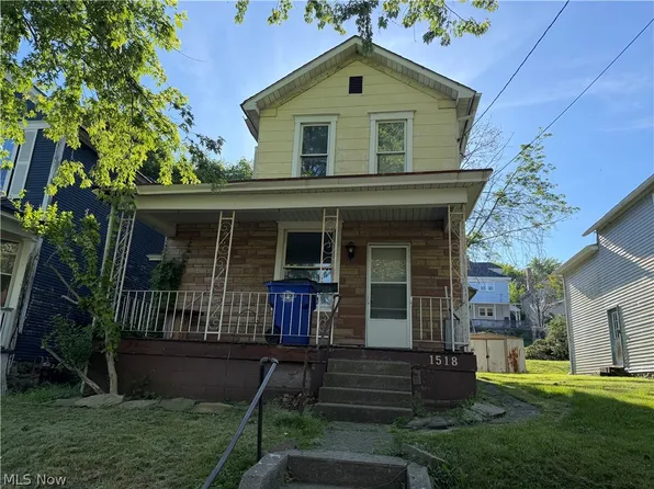 1518 Smithfield St, East Liverpool, OH 43920