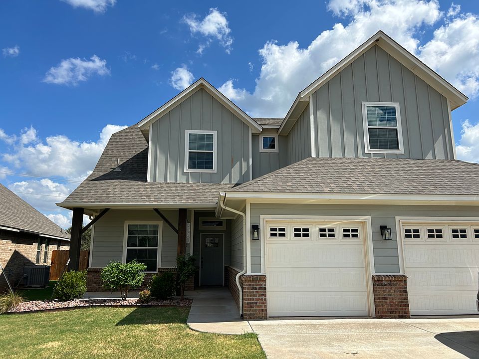 1st image of 709 NW 192nd Ter