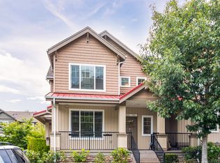 605 NW Lost Springs Ter UNIT 104, Portland, OR 97229