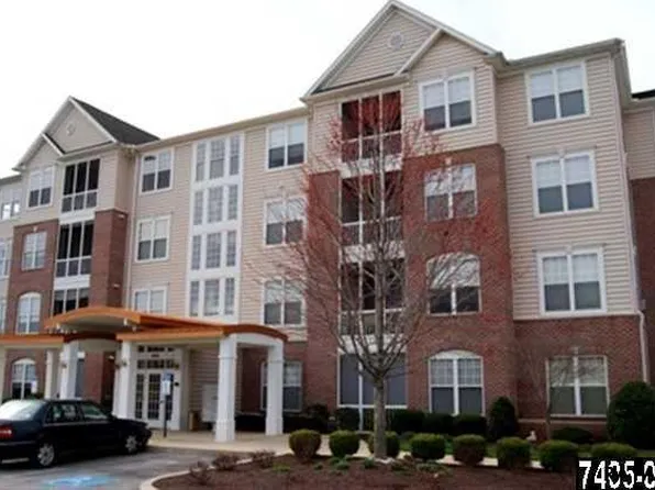 1010 Crest Way, York, PA 17403