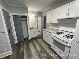 2007 Washington Ave UNIT 5, Racine, WI 53403