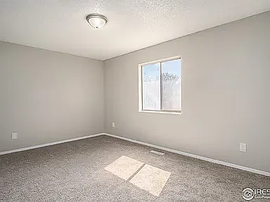 505 46th Avenue Way — Photo 8