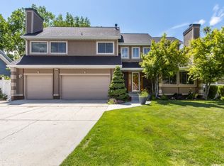 8828 S Shady Meadow Dr, Sandy, UT 84093