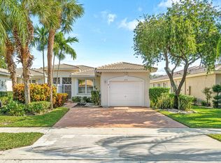 9732 Crescent View Dr S, Boynton Beach, FL 33437