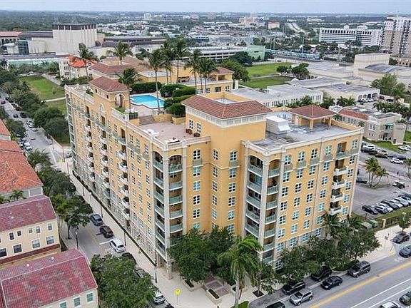 3rd image of 403 S Sapodilla Ave APT 309