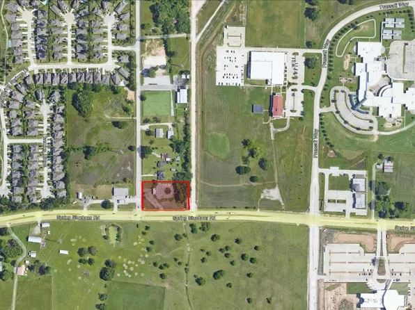 4804 Spring Stuebner Rd, Spring, TX 77389