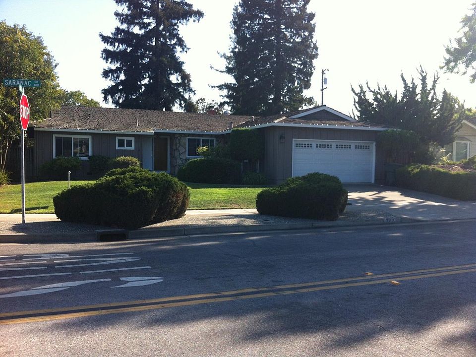 1st image of 702 Saranac Dr