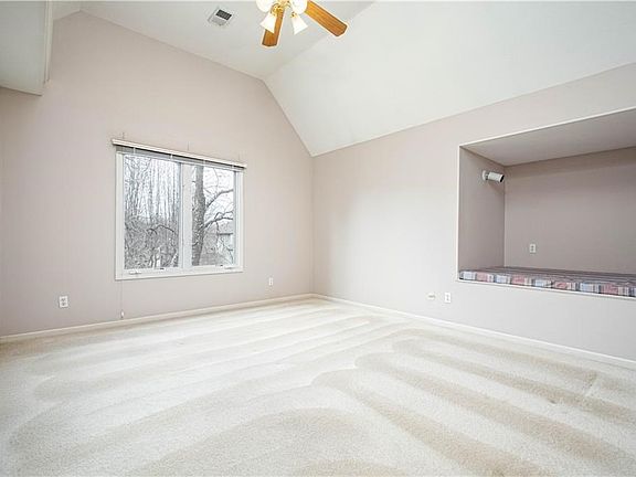 4th image of 3525 NW Winding Woods Dr