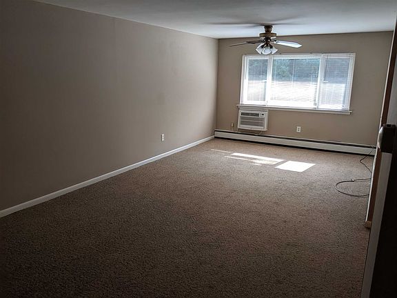 3rd image of 810 Blooming Grove Tpke APT 96