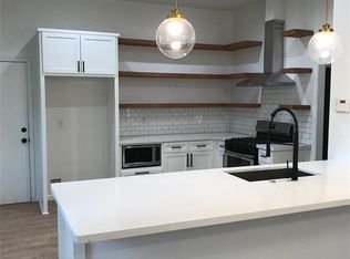 6131 Oak Bay Dr, Houston, TX 77091