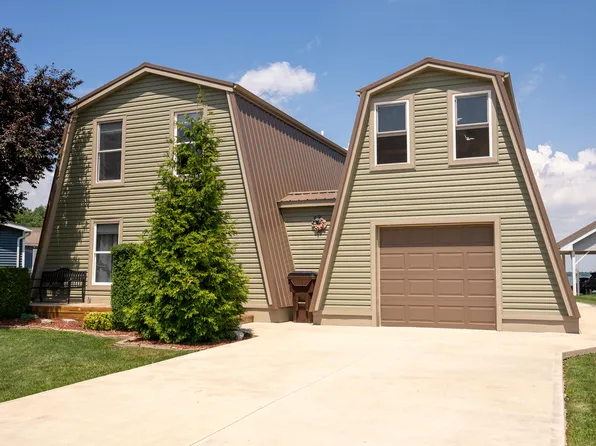 74 Southmoor Shrs, Saint Marys, OH 45885