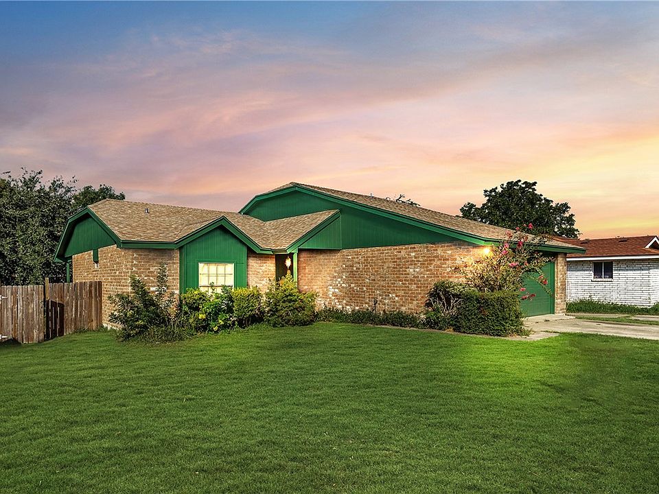 1st image of 11621 Chispa Creek Drive
