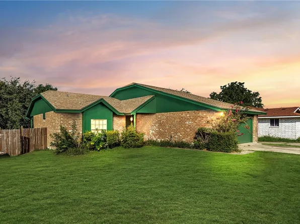11621 Chispa Creek Drive, Corpus Christi, TX 78410