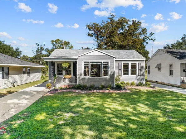 3824 Greenway Pl, Shreveport, LA 71105