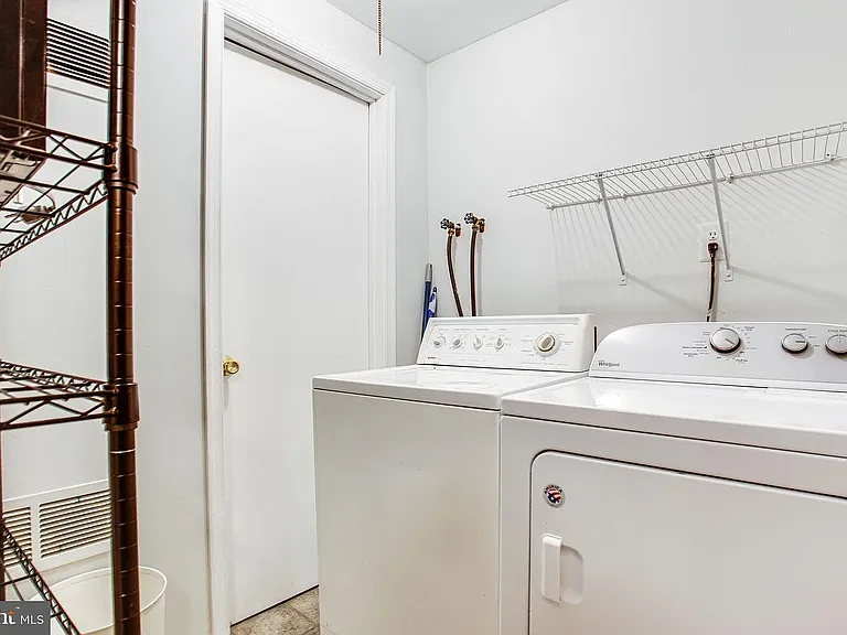 3 Melmark Ct — Photo 9