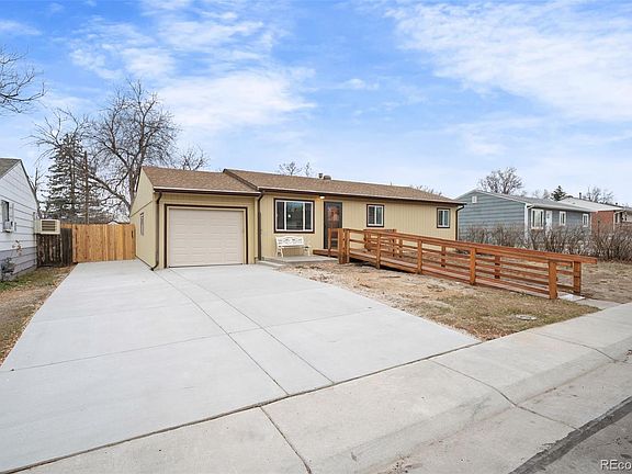 3rd image of 7821 Xavier Street