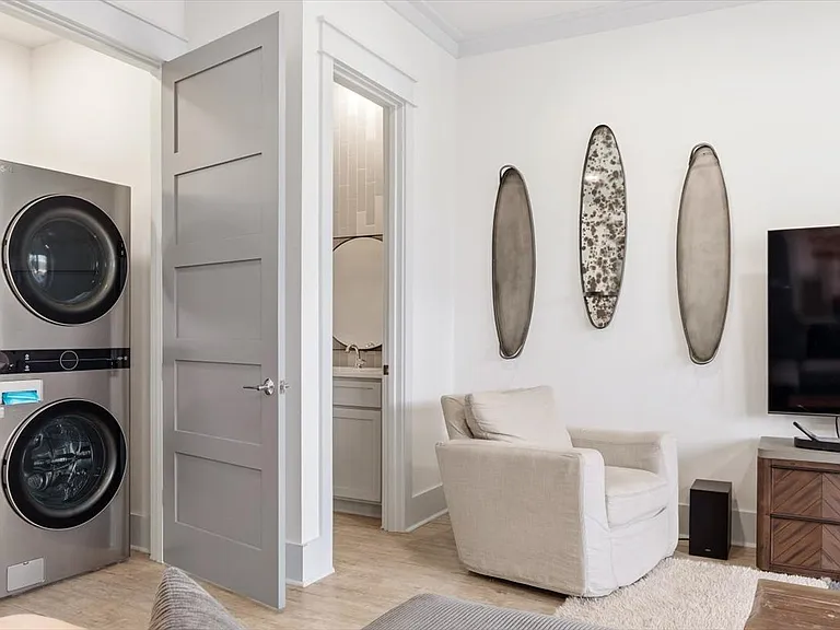 8320 Surf Dr — Photo 13