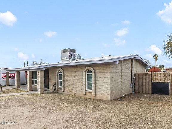 3rd image of 2416 W Placita Algodon