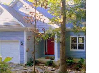 6309 E Lake Anne Dr, Raleigh, NC 27612