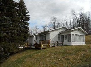 22 Bailey Rd, Fredericktown, PA 15333