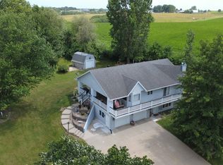 1460 S Shore Dr, Knoxville, IA 50138