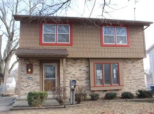 3821 43rd St, Des Moines, IA 50310