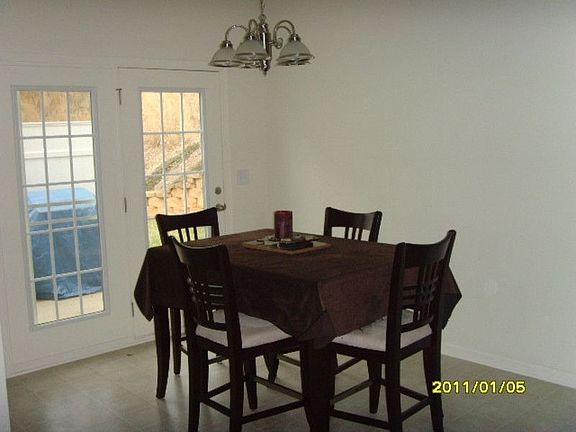 4th image of 789 Jones Branch Dr