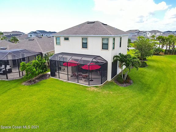 3rd image of 3088 Casterton Dr