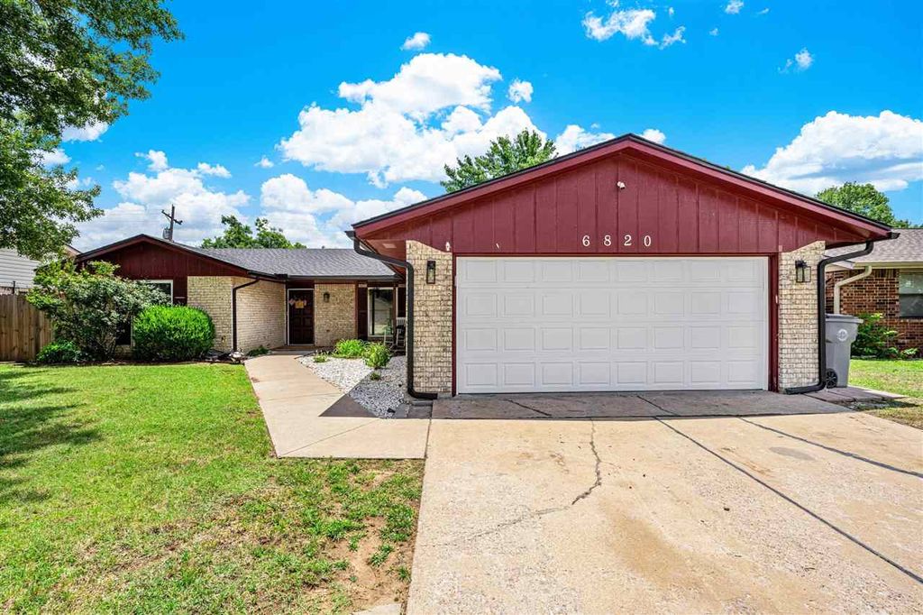 6820 NW Ferris Pl, Lawton, OK, Lawton