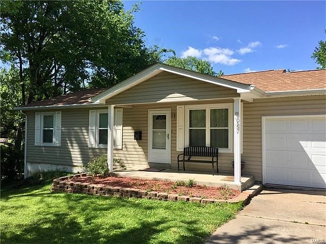 1st image of 9947 Edmil Ave