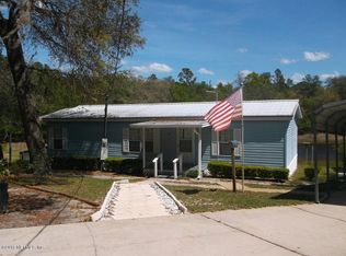 179 Silver Lake Dr, Hawthorne, FL 32640