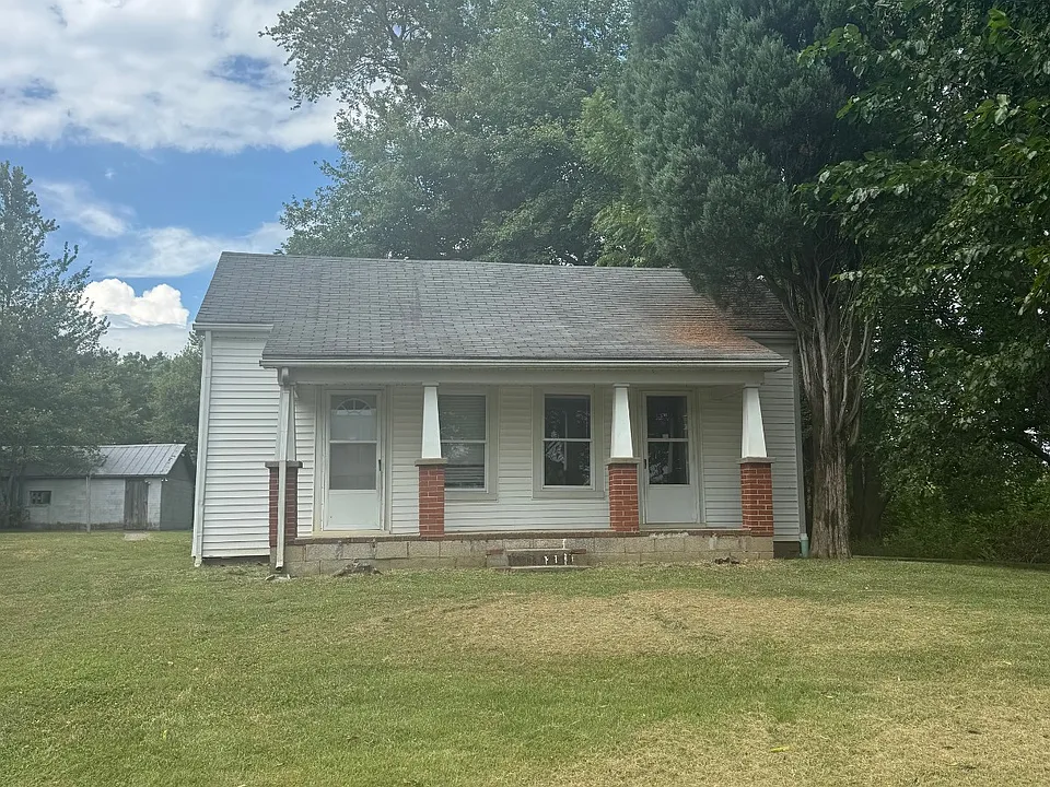 758 E County Road 750 N