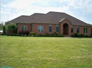 3526 Gale Rd, Granville, OH 43023