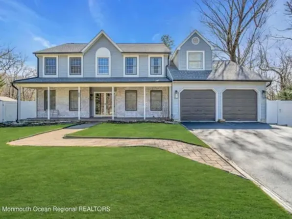 11 Grover Ct, Jackson, NJ 08527