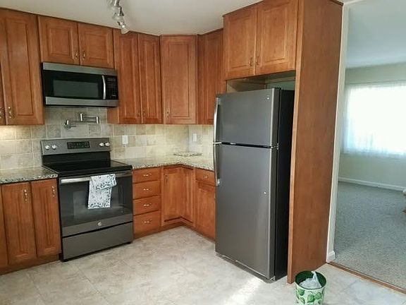 2nd image of 7311 Piper Ct