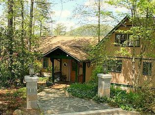 585 Two Johns Way, Sautee Nacooche, GA 30571