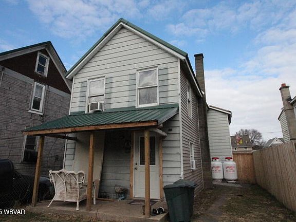 3rd image of 2210 Lincoln St