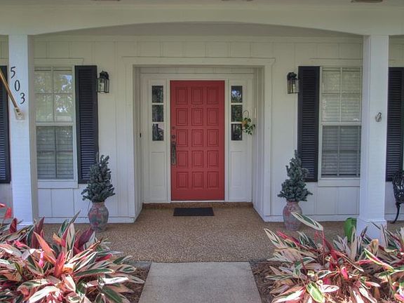 2nd image of 503 S Sweetwater Blvd