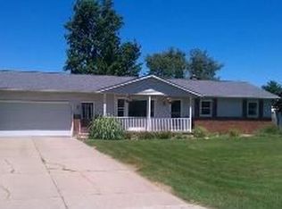 2463 Thrush Dr, Jenison, MI 49428