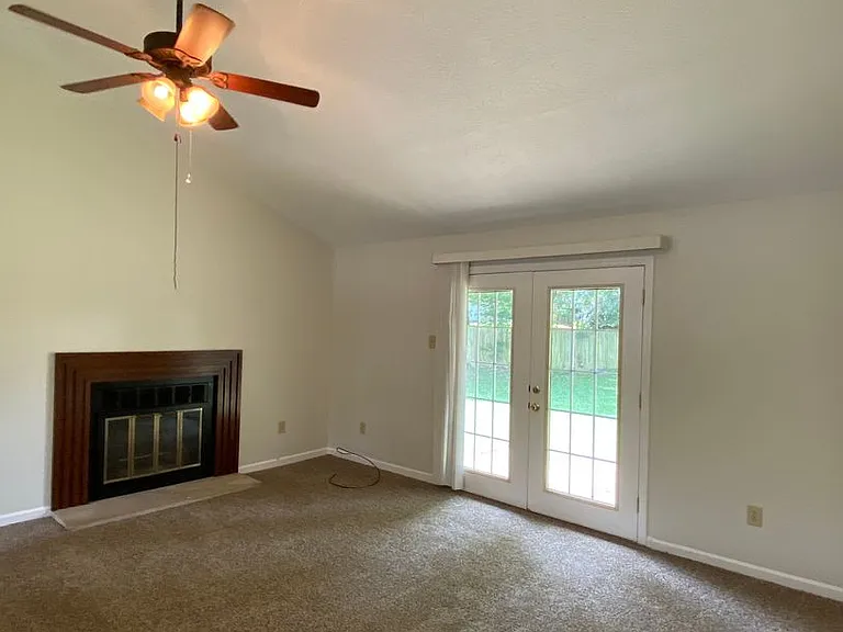 1552 Samara Glen Way — Photo 5