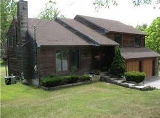 16 Hoyt Rd, Warwick, NY 10990