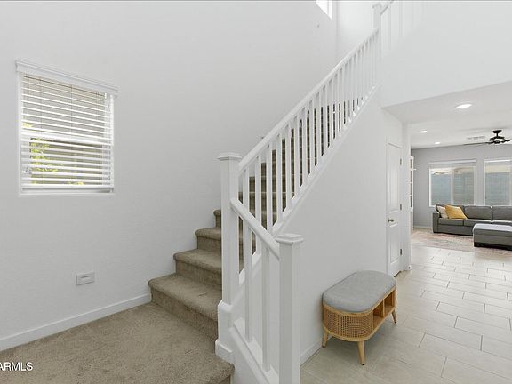 3rd image of 2150 N MARKETSIDE Avenue