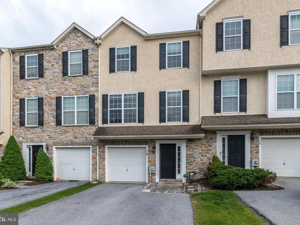 34 Lukens Mill Dr #126, Coatesville, PA 19320
