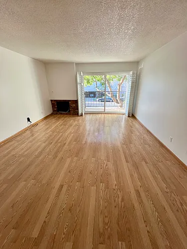 608 Idaho Ave #7 Photo 1
