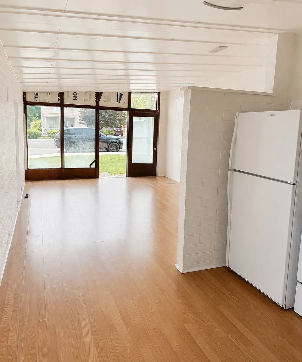 260 N 100 E (B) - Gfs, Llc — Photo 2